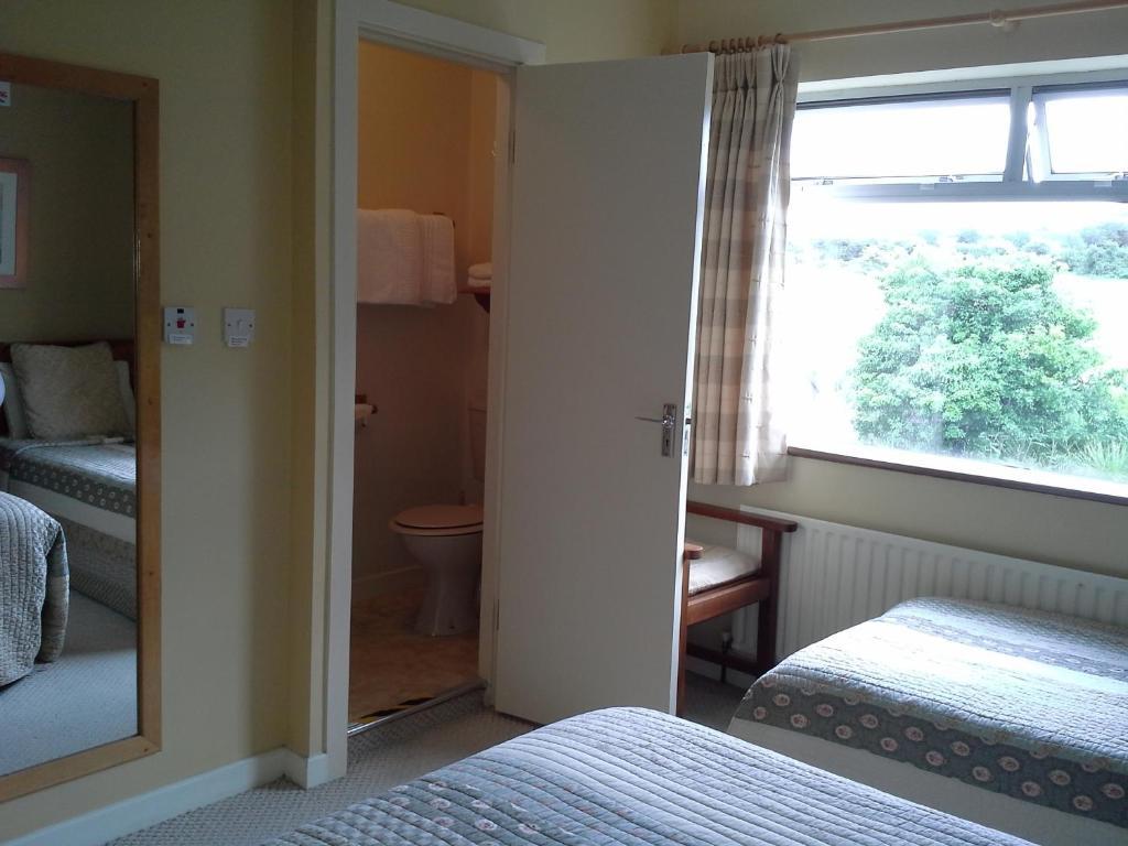 Fern Rock Bed And Breakfast Dromin Kamer foto