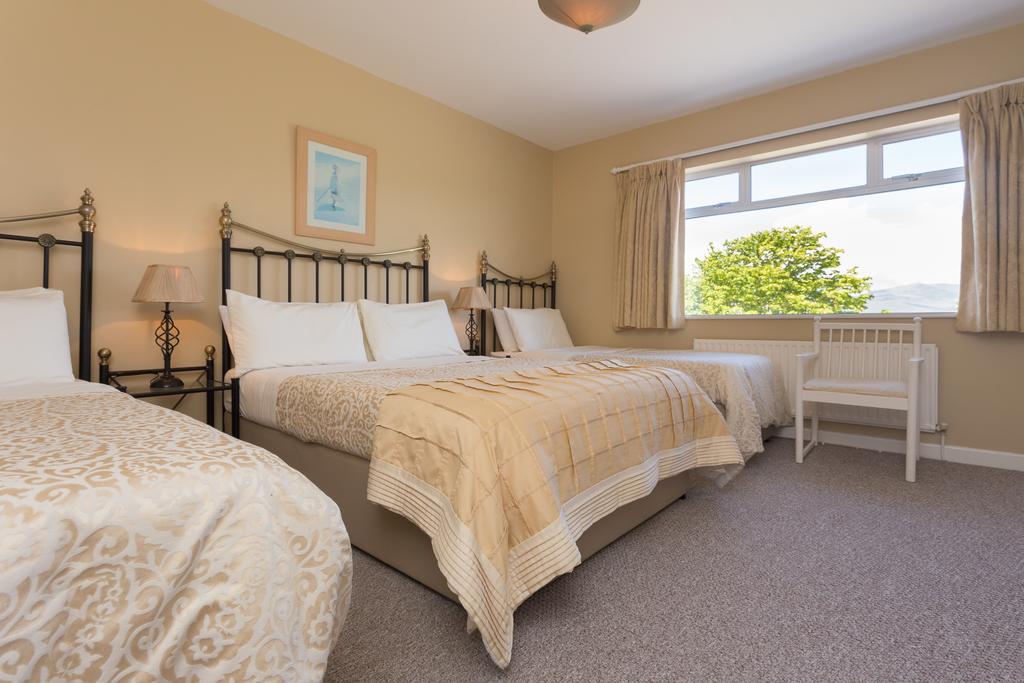 Fern Rock Bed And Breakfast Dromin Buitenkant foto