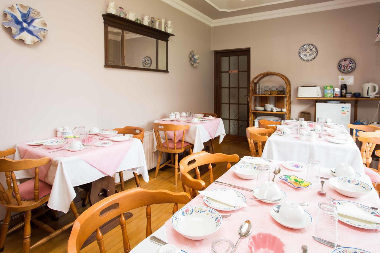 Fern Rock Bed And Breakfast Dromin Buitenkant foto